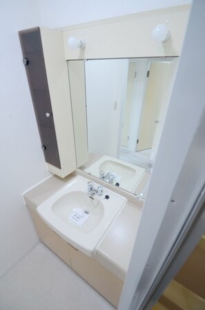 コスモ浦和中島の物件内観写真